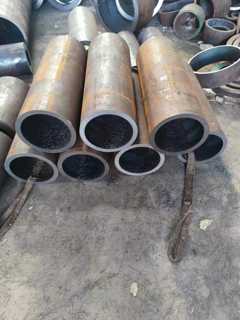 闻喜闻喜闻喜12Cr1MovG无缝钢管切割